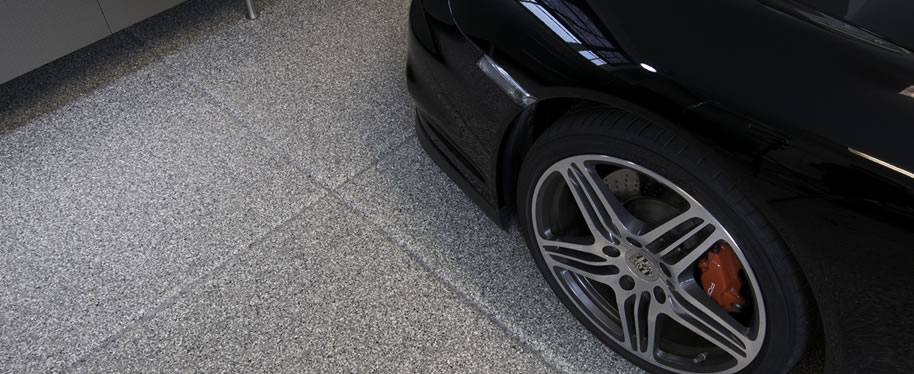 Flake system garage floor